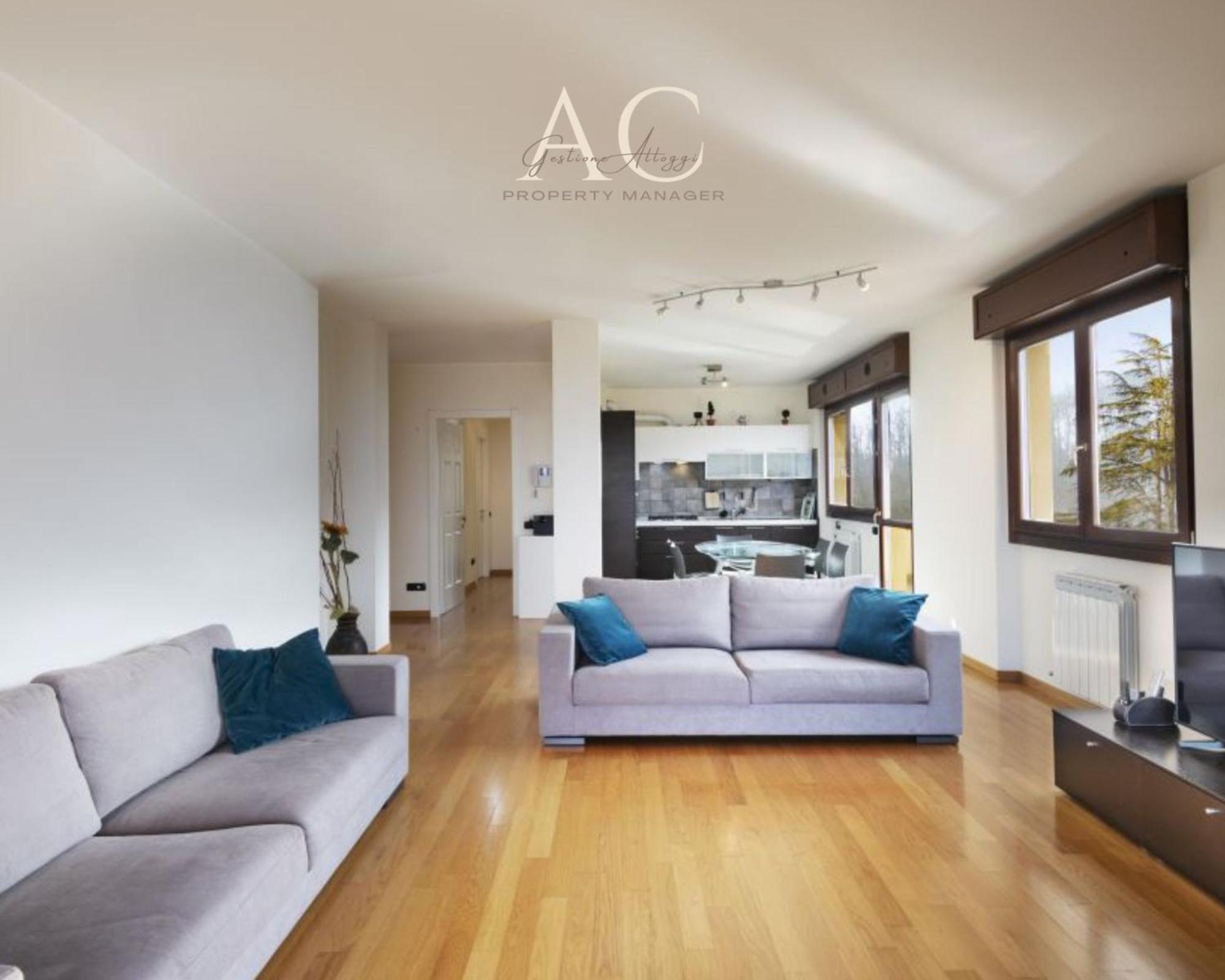 The House On The Lake Reno Di Leggiuno Luaran gambar